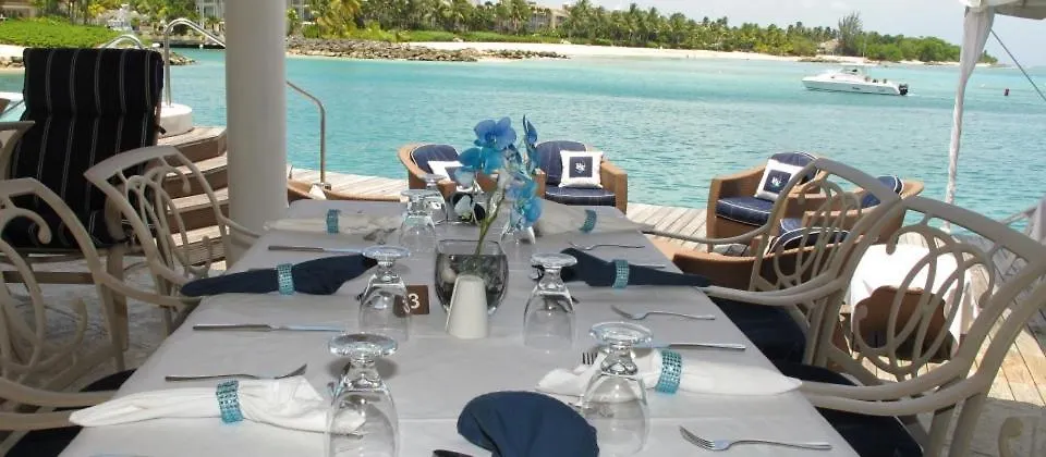 빌라 Spinnaker, #127 Port St. Charles Marina, Speightstown - Waterfront Luxury 세인트 피터