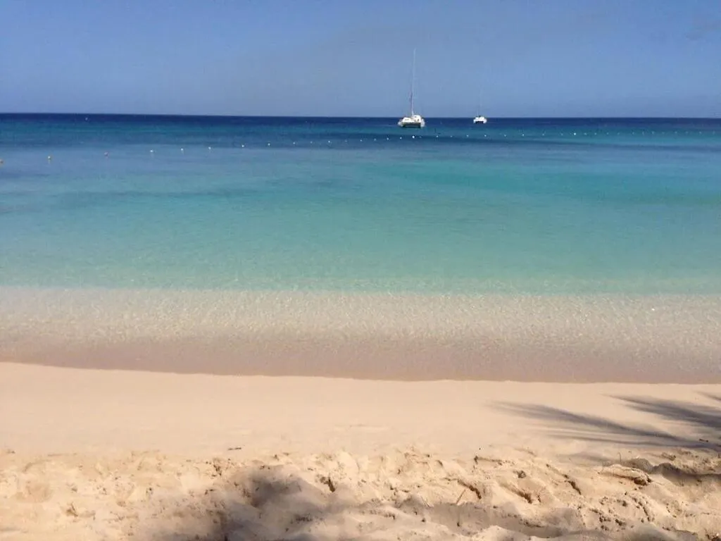 Spinnaker, #127 Port St. Charles Marina, Speightstown - Waterfront Luxury 세인트 피터 바베이도스